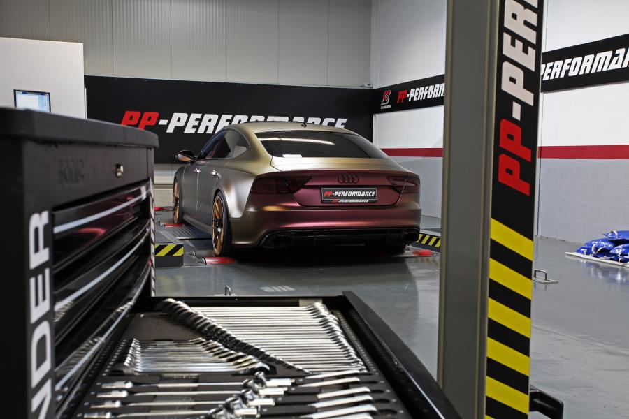 Audi RS7 Sportback by PP-Performance 2016 года  (фото 8 из 32)